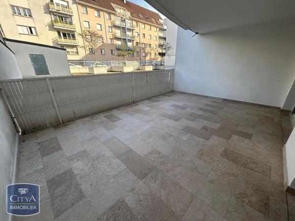 Appartement à louer 3 pièces 71.36m² Pau (64000)