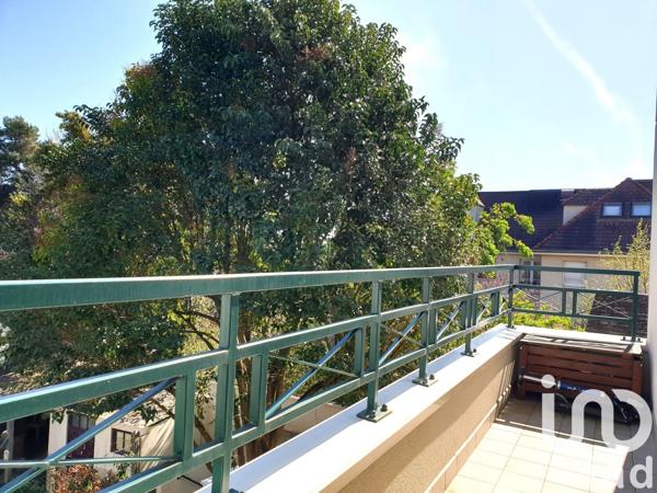 Appartement 5 pièces de 95 m² à Antony (92160)