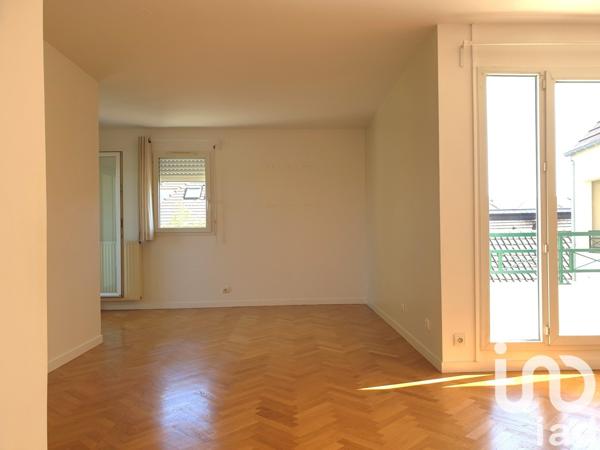 Appartement 5 pièces de 95 m² à Antony (92160)