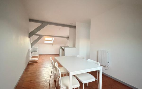 Appartement à louer    2 pièces •  Valenciennes