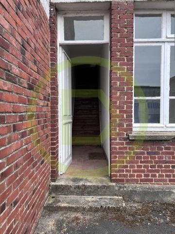 Entrepôts et Bureaux à ESCAUDOEUVRES (59161)