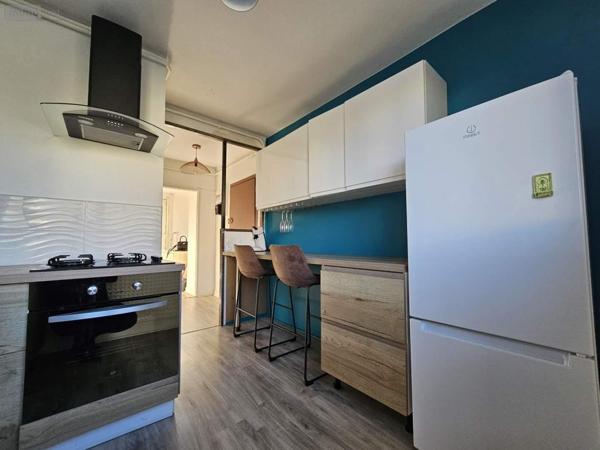 Appartement à louer à Mâcon en Saône-et-Loire (71000), ref : 008/2369