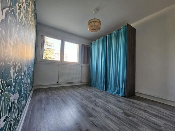 Appartement à louer à Mâcon en Saône-et-Loire (71000), ref : 008/2369