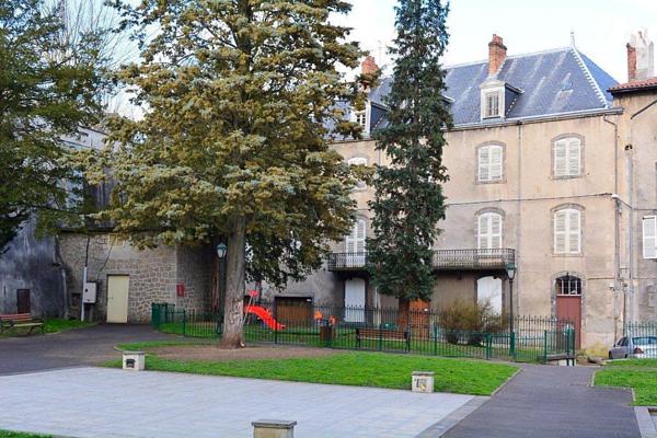 Appartement Type 3 avec dépendances