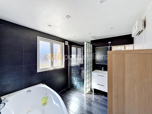 Vente Maison100 m² - 5 Pièces - ARMENTIERES (59280)
