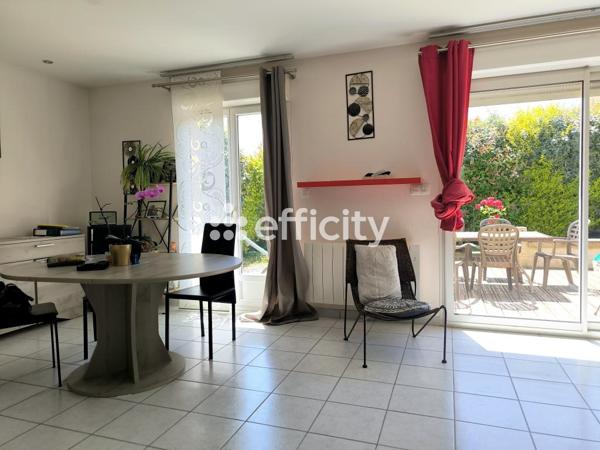 Maison
         5 pièces
        - 115 m² 259 000 € *