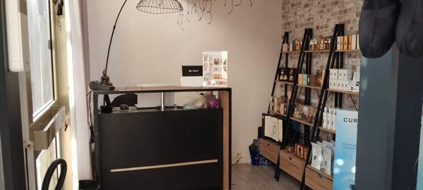 LE CANNET - FONDS DE COMMERCE : ESTHETIQUE , BEAUTE, COIFFURE