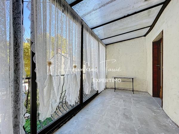 Nant (12230) Maison de village à rénover avec jardin et appartement indépendant rénové — emplacement privilégié à Nant