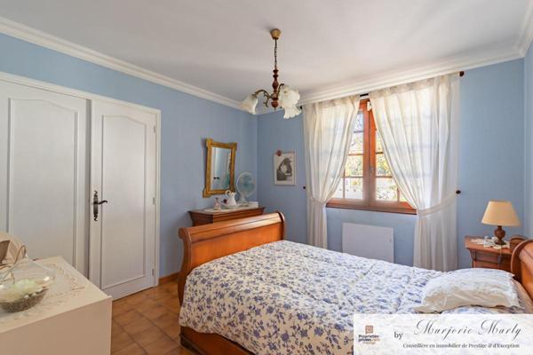 A vendre Maison d'architecte - 136 m2  - LEZIGNAN CORBIERES (11200) - 293 000  HAI