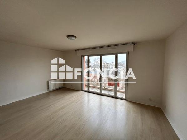 Location Studio 28 m² - 56 COURS BRIAND Charleville Mezieres 08000