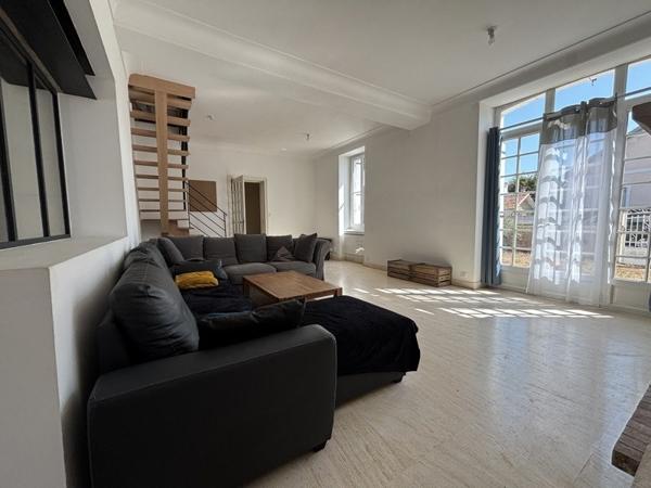 Maison à louer 800 € CC Arvert 3 p 121 m² DPE E