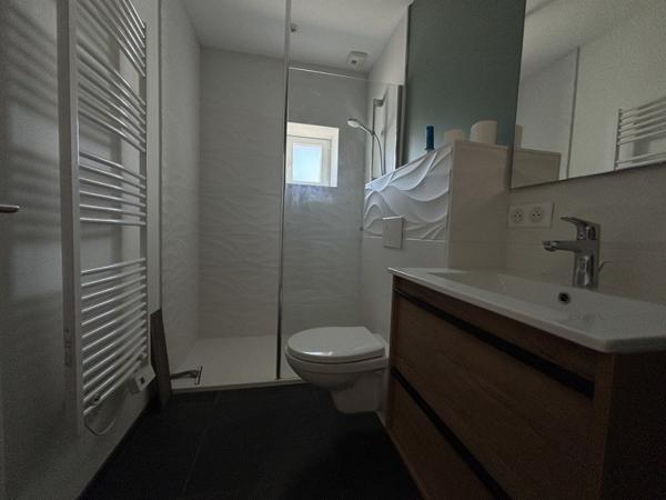 Maison à louer 800 € CC Arvert 3 p 121 m² DPE E