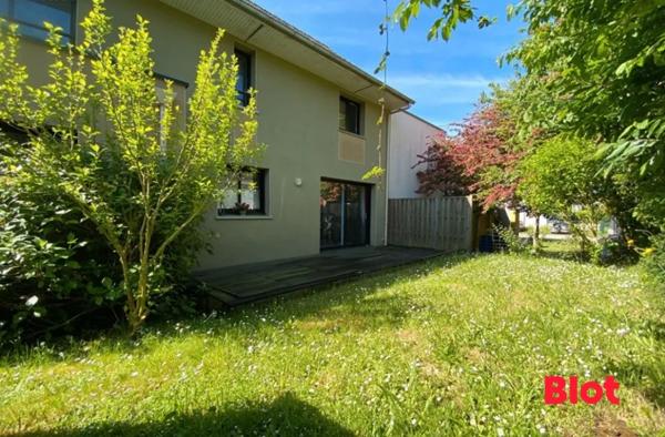 Maison 5 pièce(s)