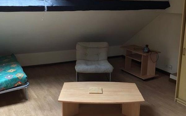 Appartement à louer    1 pièce •  Laon