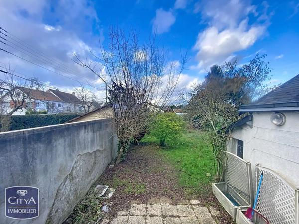 Maison à vendre 4 pièces 76.7m² Yvré-l'Évêque (72530)