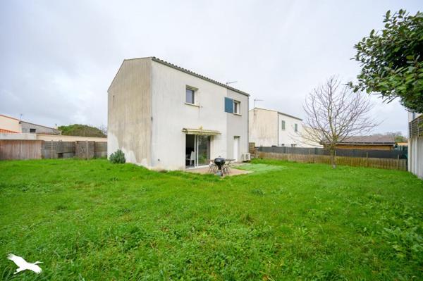 Maison à vendre 265 500 € Sainte-Soulle 5 p 79 m² DPE B