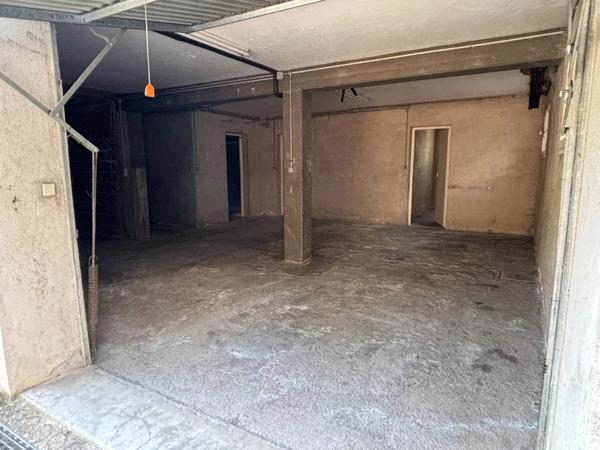 Maison 12 pièces sur 2 niveaux