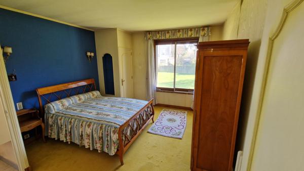 Maison 9 pièces - 319 m²