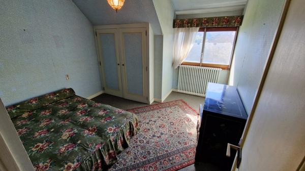 Maison 9 pièces - 319 m²