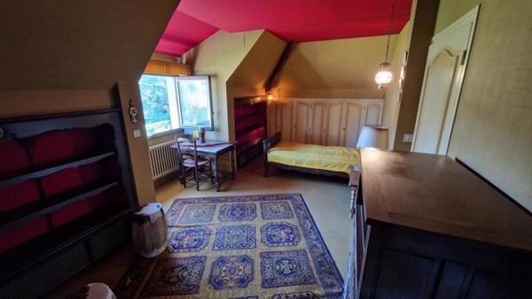 Maison 9 pièces - 319 m²