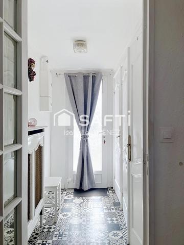 100 m2 , 4 chambres, 2 salle de douches, garage, terrasse, jardin