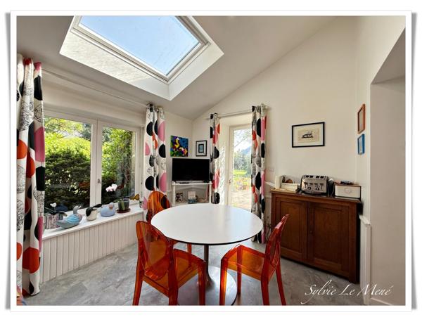 À vendre : Propriété d’exception en plein centre-ville de Pontivy – 5 chambres – Jardin clos – Aucun vis-à-vis