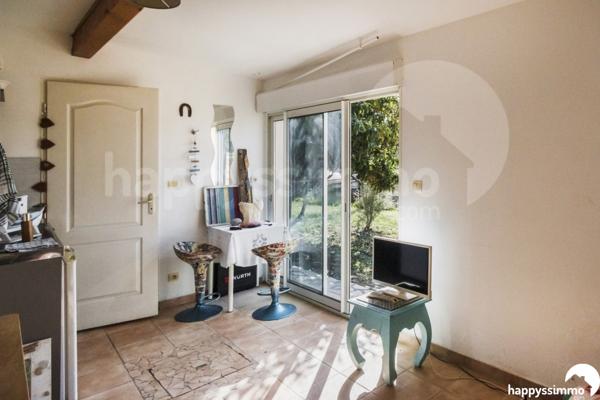 Maison
                                                                                                                                                                                                                                                                                                                        4 pièce(s)                                                                                                                                                                                                          2 chambre(s)                                                                                                                                                                                                          100  m²