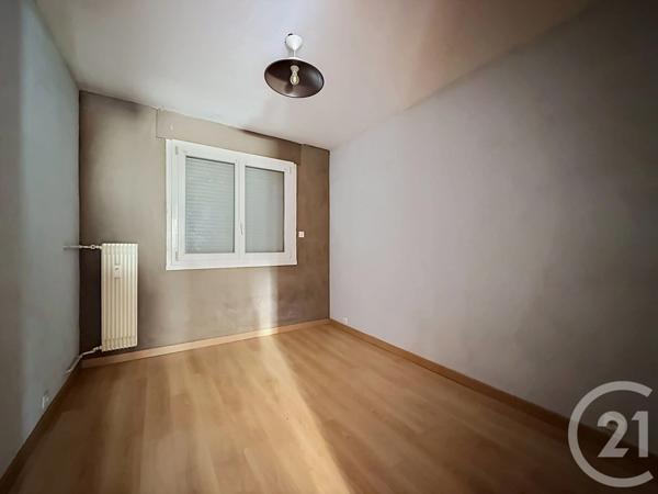 Appartement F4 à vendre  4 pièces - 63,23 m 2   MONTBELIARD  - 25