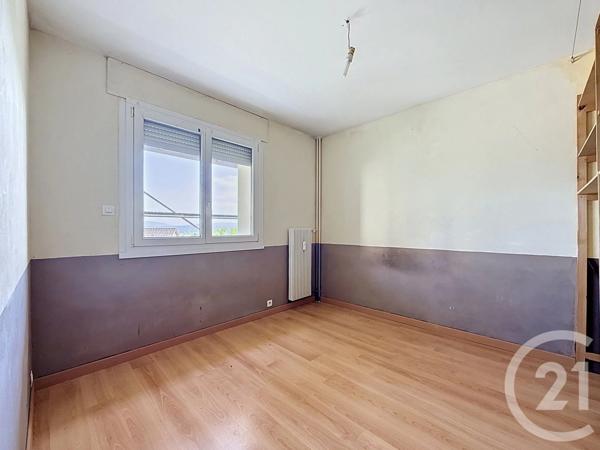 Appartement F4 à vendre  4 pièces - 63,23 m 2   MONTBELIARD  - 25