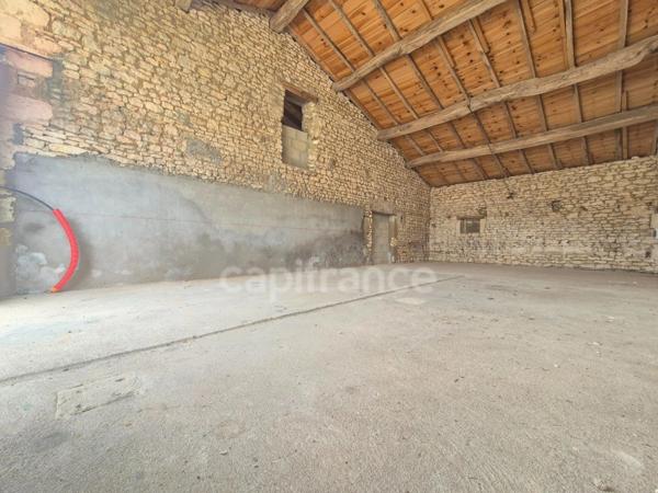 Hangars/Garages à vendre MEURSAC (17)