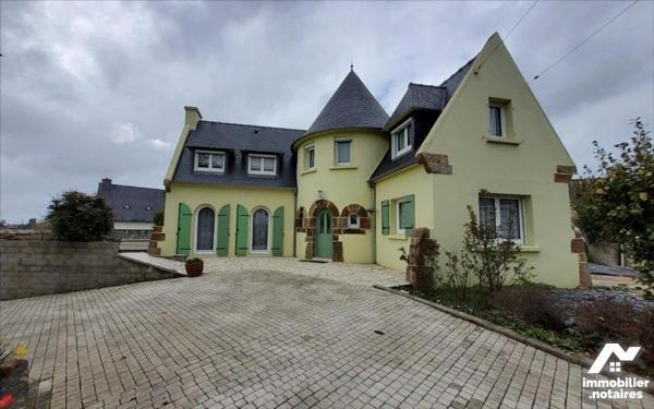 Maison 7 pièces CARHAIX-PLOUGUER