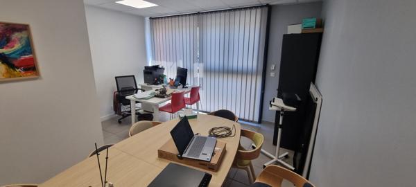 Local commercial Blois 163 m2 divisible blois zone franche