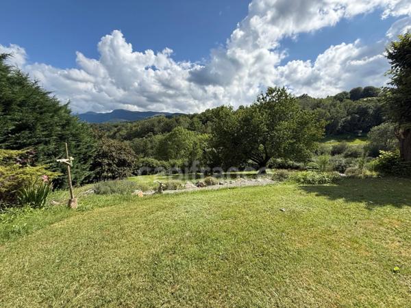 Maison à vendre 8 pièces UZER (65)