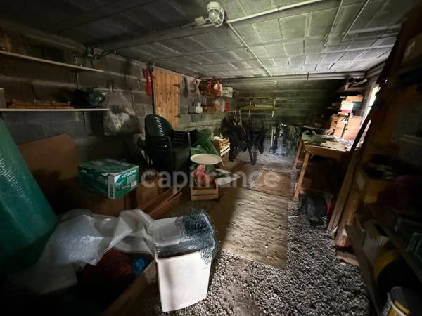 Maison à vendre 8 pièces UZER (65)