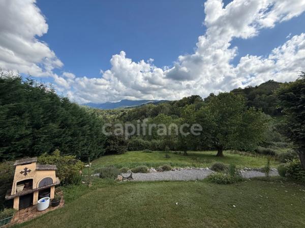 Maison à vendre 8 pièces UZER (65)