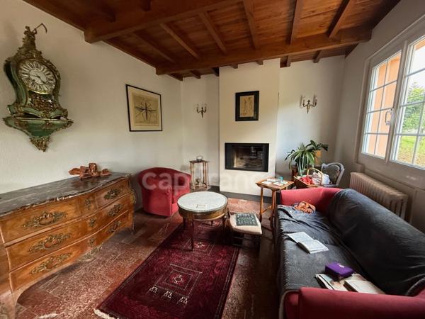 Maison à vendre 8 pièces UZER (65)