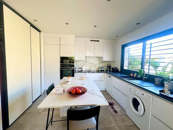 Maison moderne 5 pièces à vendre à Perpignan "Mas Roca"