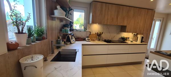 Maison à vendre 6 pièces 213 m² Fontenay-lès-Briis