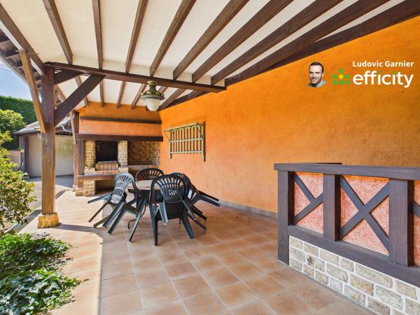 Maison
         7 pièces
        - 235 m² 249 000 € *