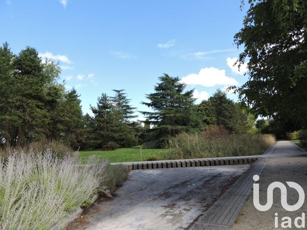 Appartement à vendre 3 pièces 63 m² Guyancourt