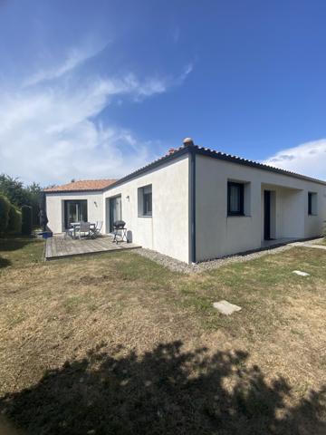 Challans (85300) CHALLANS - MAISON 4 CHAMBRES AVEC GARAGE