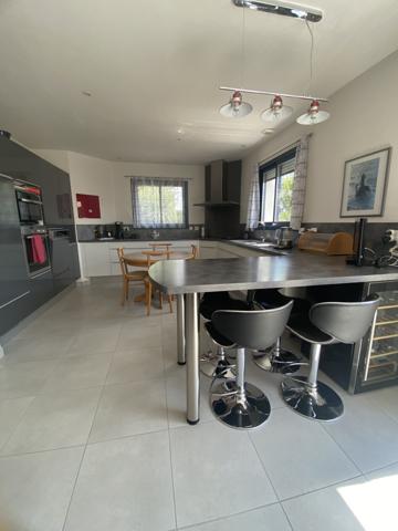 Challans (85300) CHALLANS - MAISON 4 CHAMBRES AVEC GARAGE