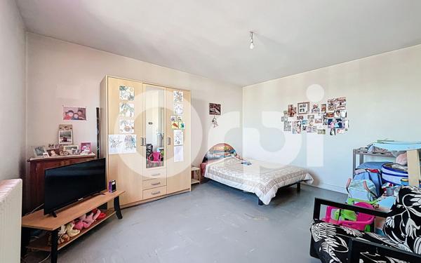 Appartement à vendre    1 pièce •  Brive-la-Gaillarde