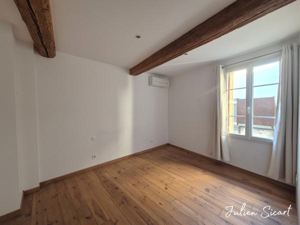 Maison de caractère avec trois chambres et jardin