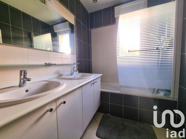 Maison à vendre 9 pièces 202 m² Épernon