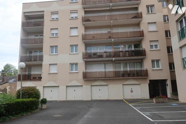 Appartement T3 - 3ème étage avec ascenseur - Balcon - Cave - stationnement . 85,65 m².