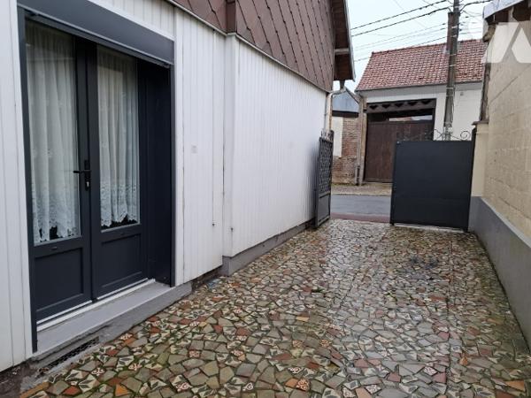 A vendre Maison individuelle construite en briques située à Beauval