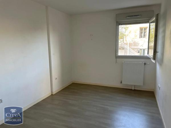Appartement à louer 3 pièces 54.28m² Saint-Fargeau-Ponthierry (77310)