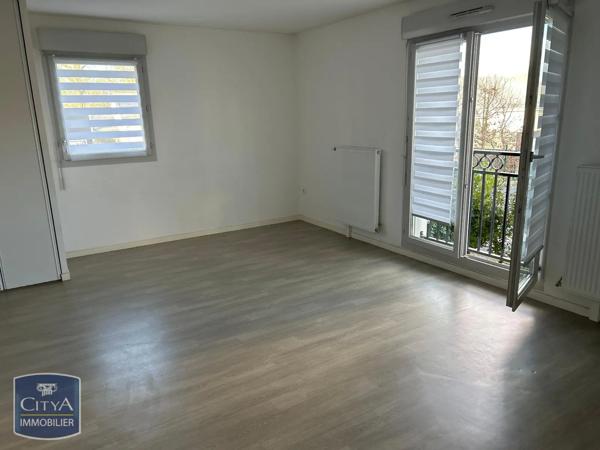 Appartement à louer 3 pièces 54.28m² Saint-Fargeau-Ponthierry (77310)