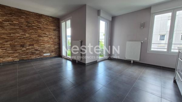 Nestenn Igny - Appartement 3 pièces de 62 m², Secteur Palaiseau/ Camille Claudel, 2 chambres, balcon, ascenseur, 2 places de parking, sans travaux, idéal couple ou investissement locatif, Résidence Récente, Proche des commerces/écoles/transports